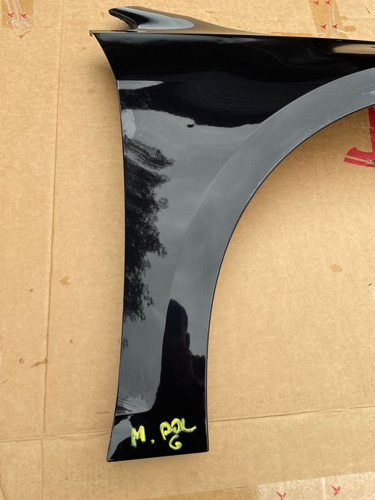 BŁOTNIK PRZÓD PRAWY VOLKSWAGEN GOLF VII LIFT CZARNY METALIK