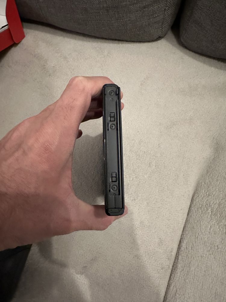 Nintendo Switch OLED biały + dodatki
