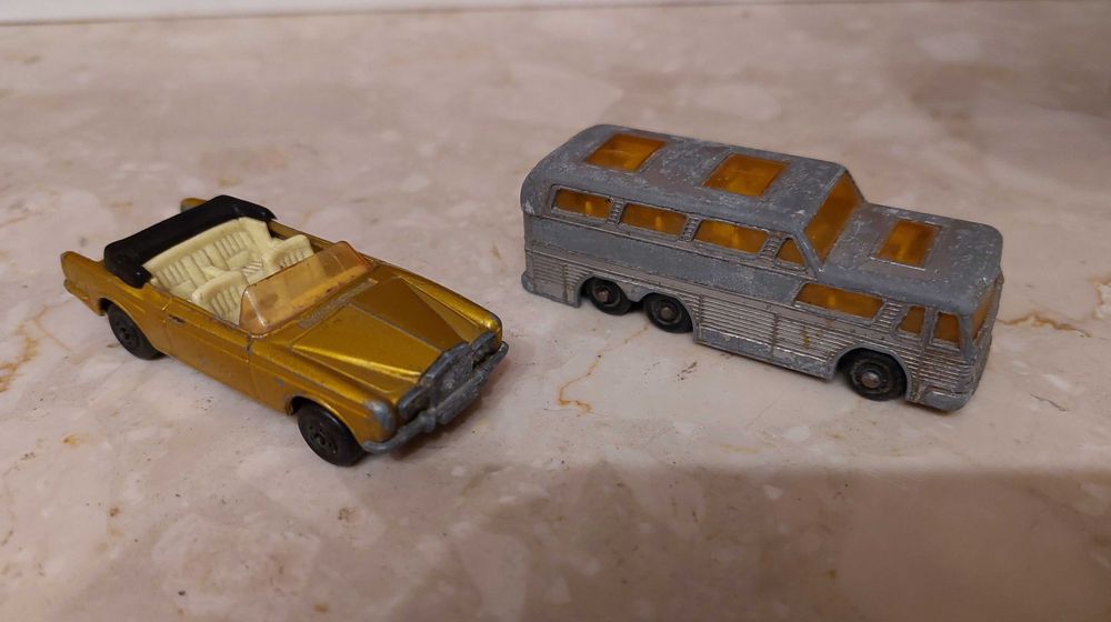 Resoraki modele aut Matchbox Lesney nr 69 i 66