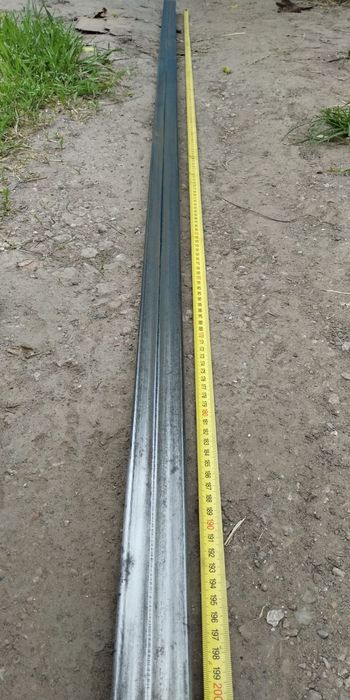 Профтруба 40*20*2 мм остаток 2 метра