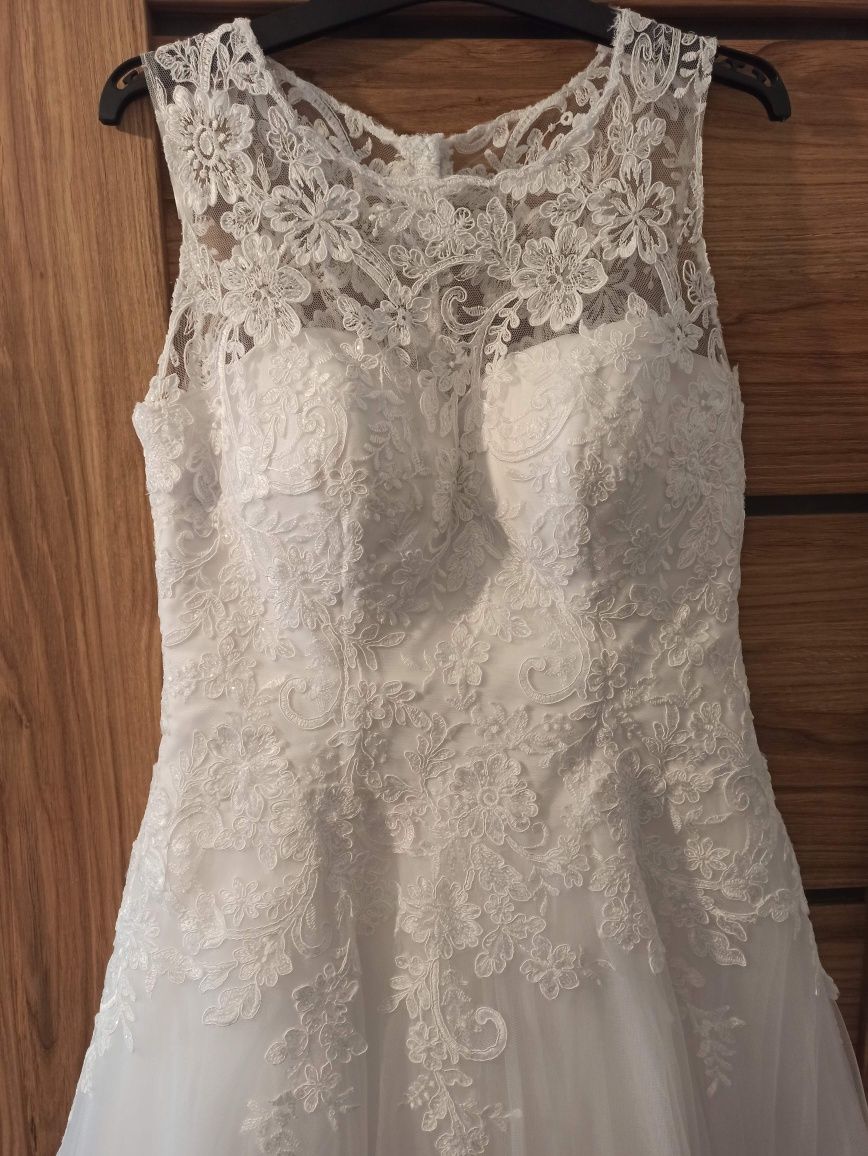 Biała suknia ślubna tiul koronka rozmiar L wzrost 164 cm