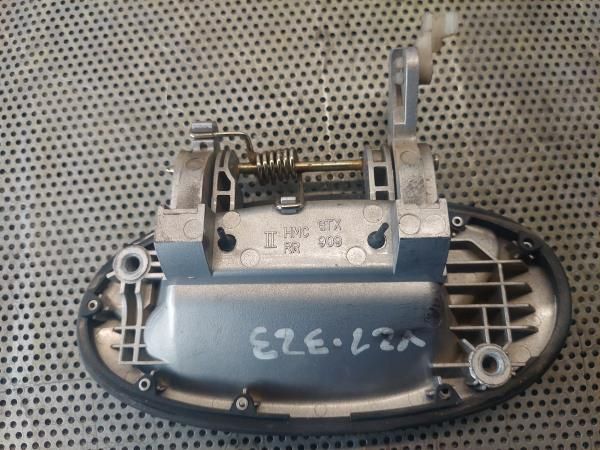 Puxador porta trás direito HYUNDAI Lantra II (J2/RD)