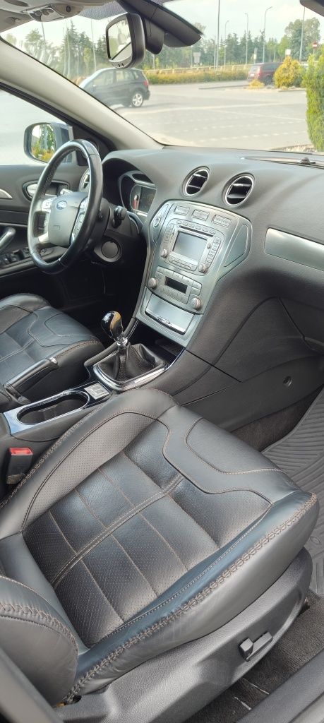 Ford Mondeo MK4 2.2 TDCI Titanium S + wnętrze Indyvidual