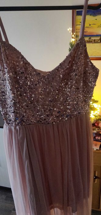 Suknia z cekinami, nowa z metką. Rozmiar: M