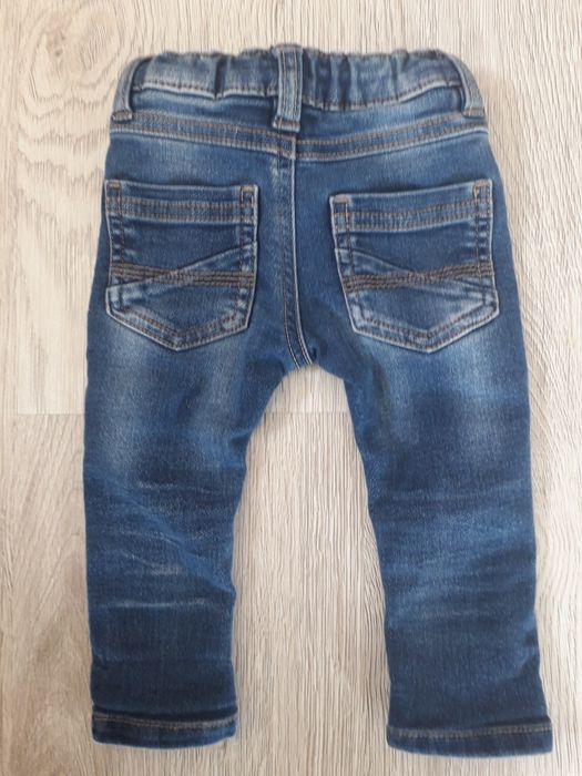 Śliczne spodnie baby M&Co