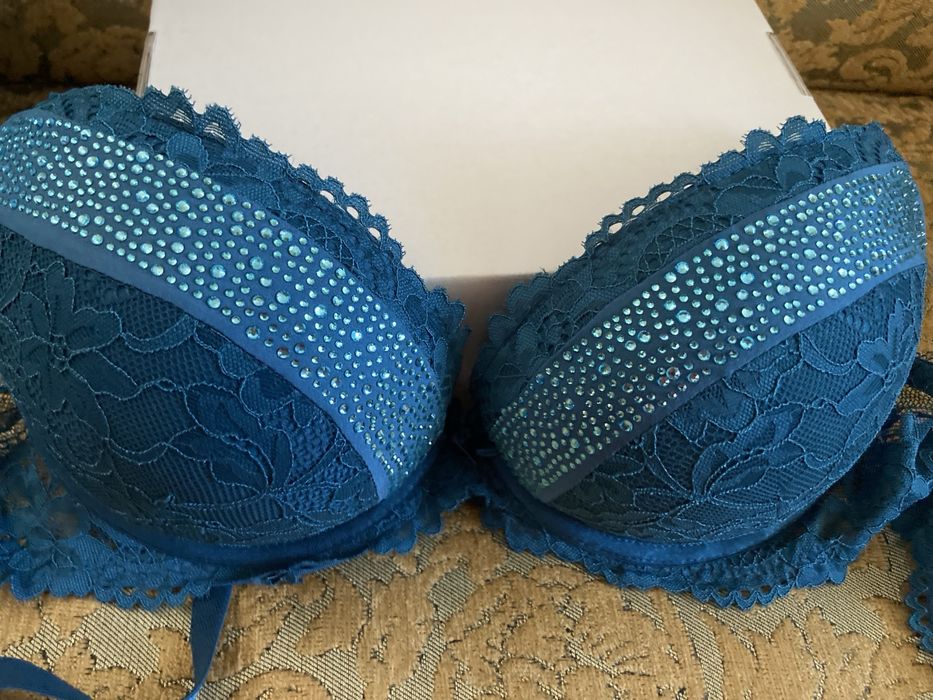 Продаю бюстгальтер.очень красивый, отличное качество,