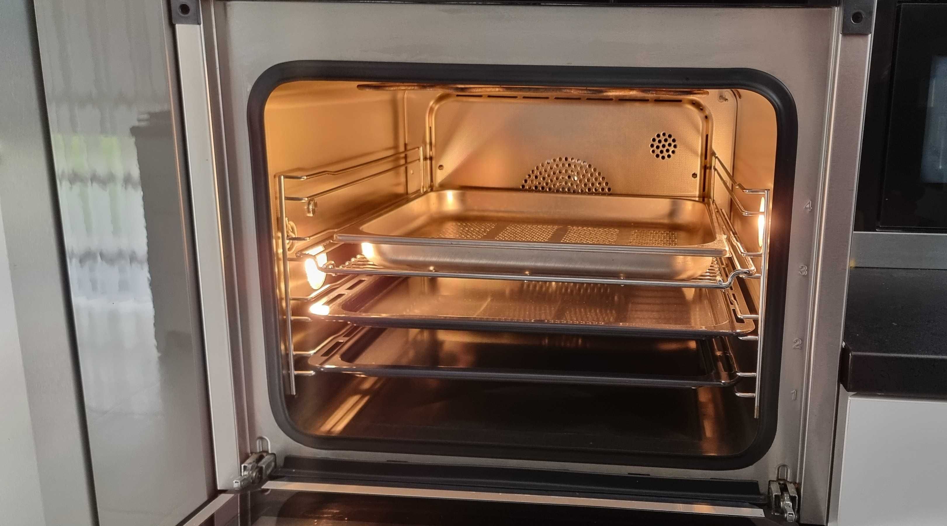 Piekarnik 2w1. Piekarnik konwekcyjno - parowy Miele DGC 6860 XXL, 68L