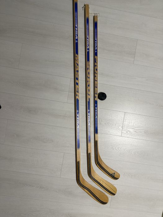 Нові Клюшки Tisa и шайба nordway