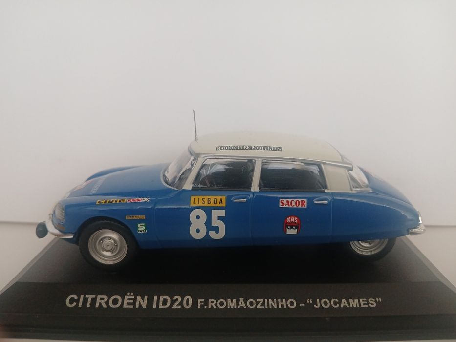Miniaturas 1/43 Citroën Rallyes em estado novo 2 modelos diferentes