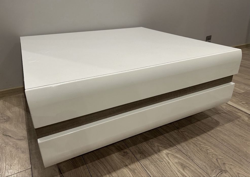 Stolik kawowy, ława biała 90x90 cm