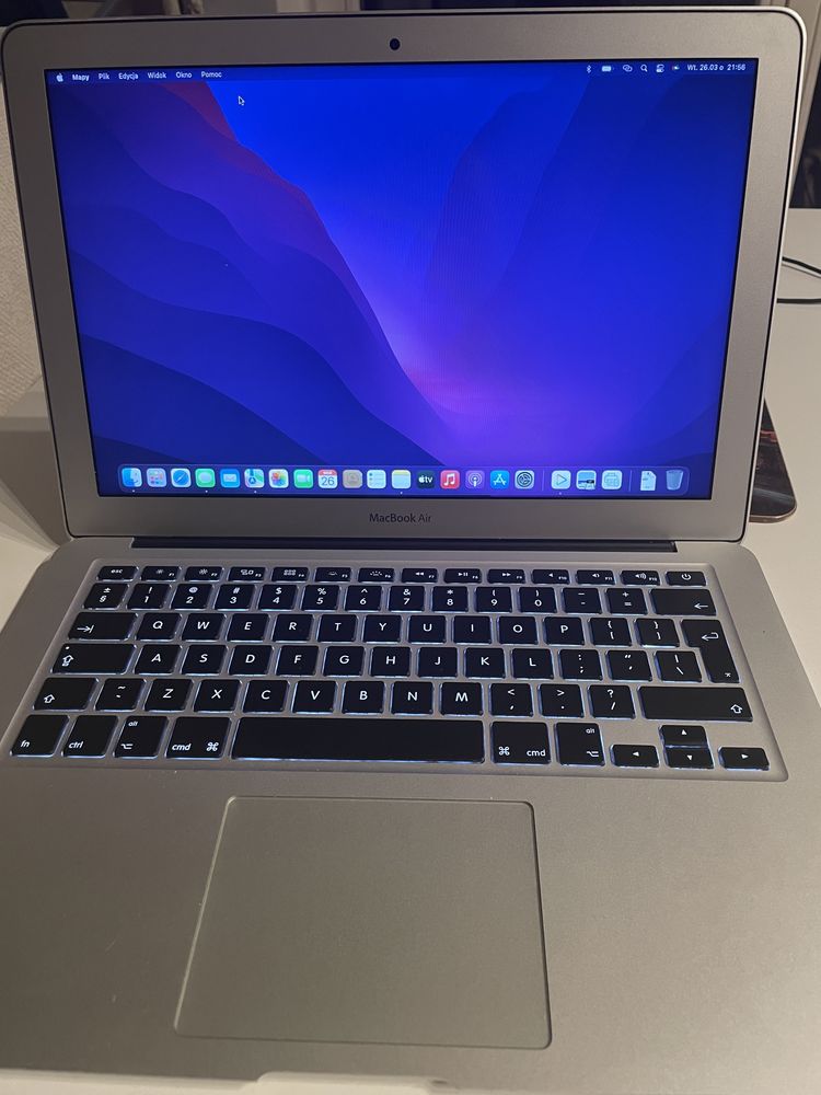 MacBook Air szary