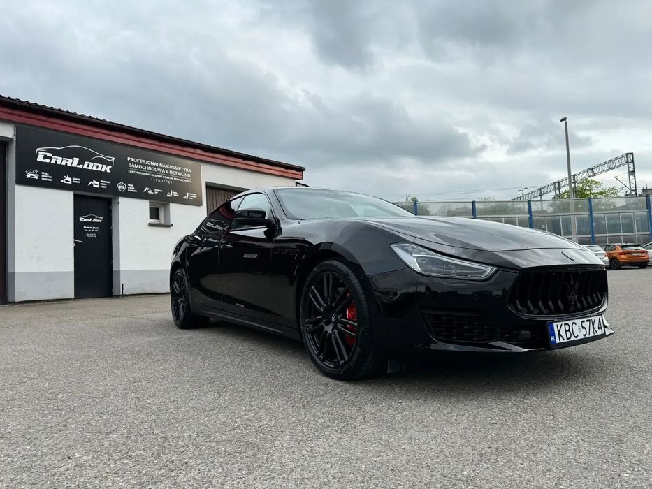 Maserati Ghibli MASERATI Ghibli SQ4, Nerissimo Edition 450 stk.