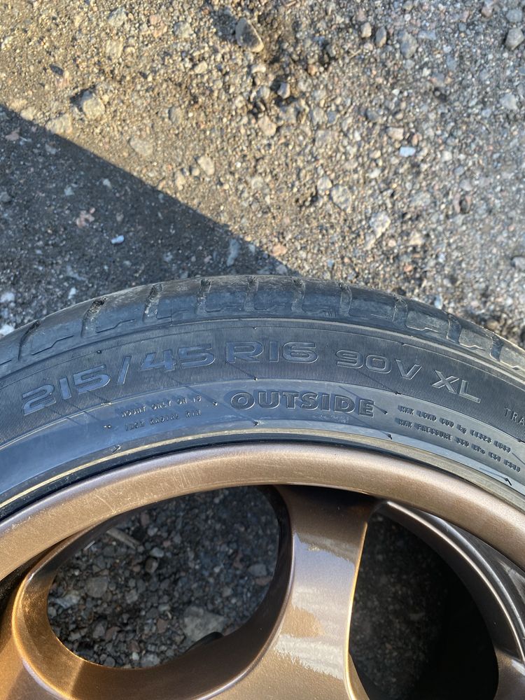 Диски Borbet T 9J с резиной Nokian 215/45 R16 4/100