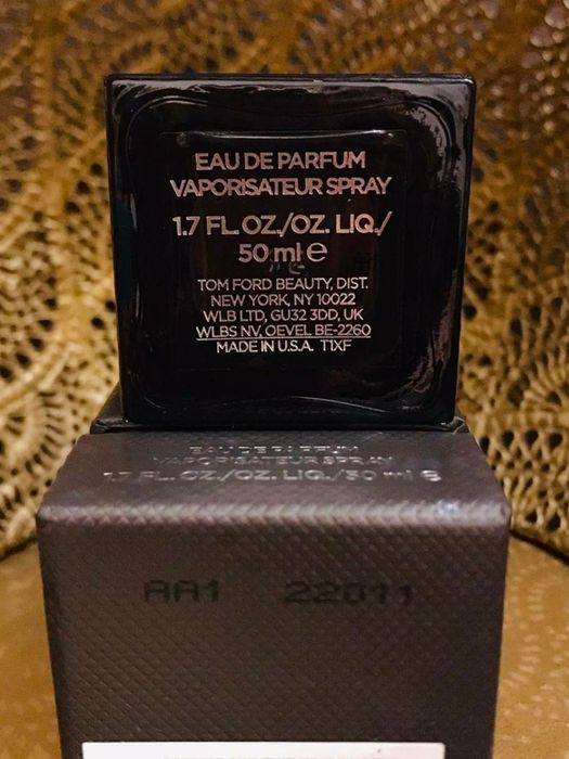 Оригинал Tom ford oud wood, fabulous, tobacco vanille, jasmin rouge