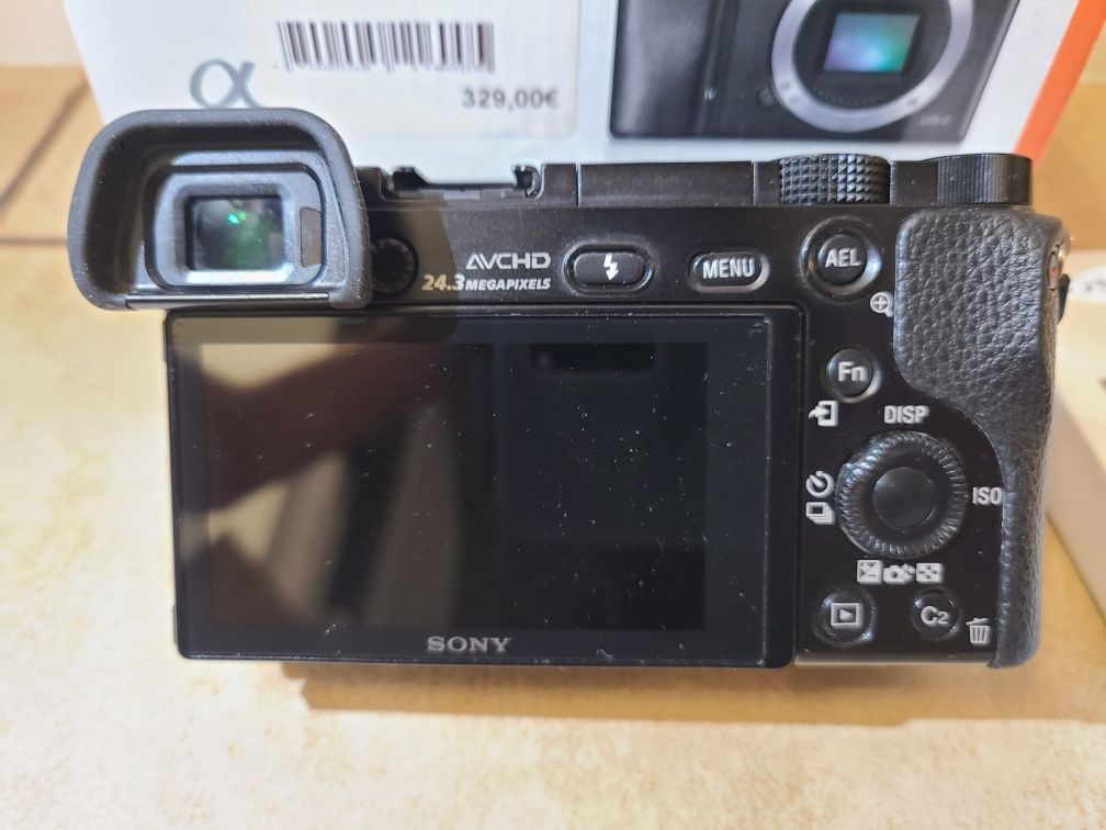 Sony a6000 . I inne :)