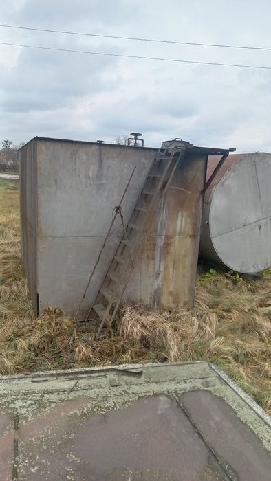 Бочка-прямокутна 50куб. 8мм.
