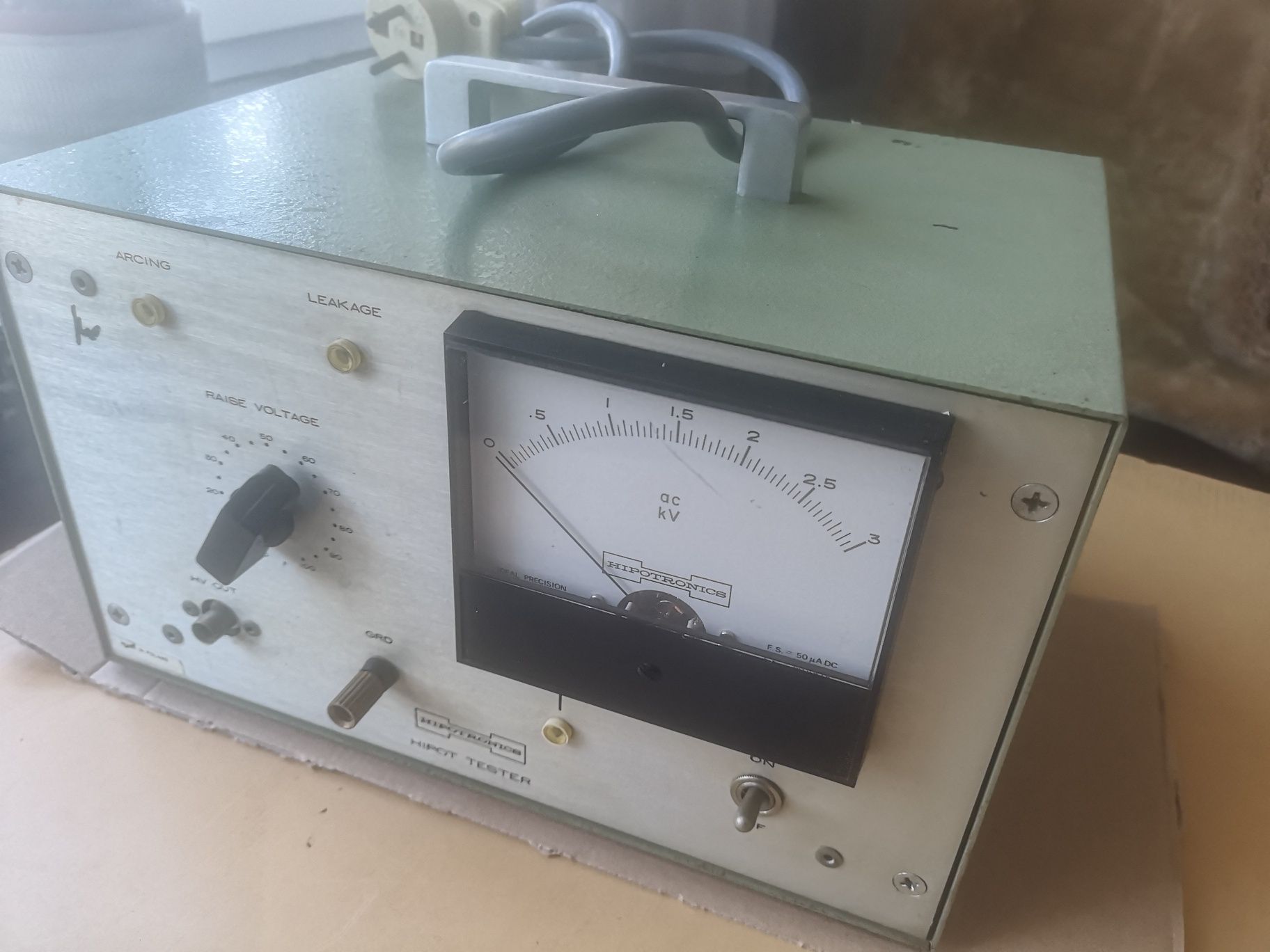 Hipot Tester HDA3
