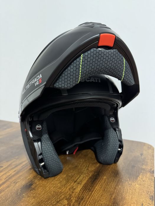 Capacete modular IKON