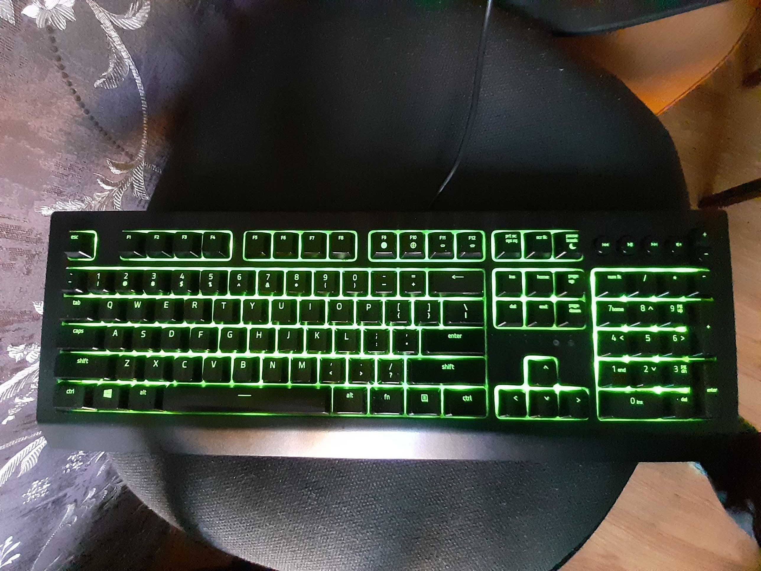 Razer cynosa v2 rgb підсвітка