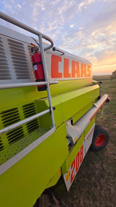 Комбайн claas mega 208 lexion