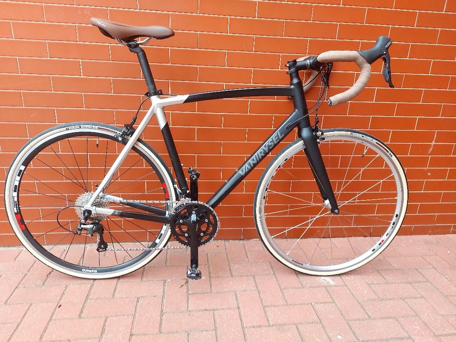 Van Rysel 900 AR
