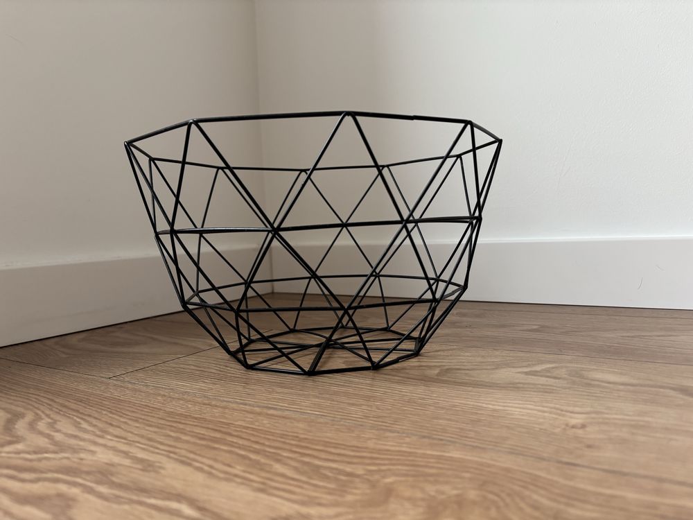 H&M Home metalowy kosz ażurowy na owoce warzywa