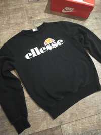 Чудовий світшот від ellesse