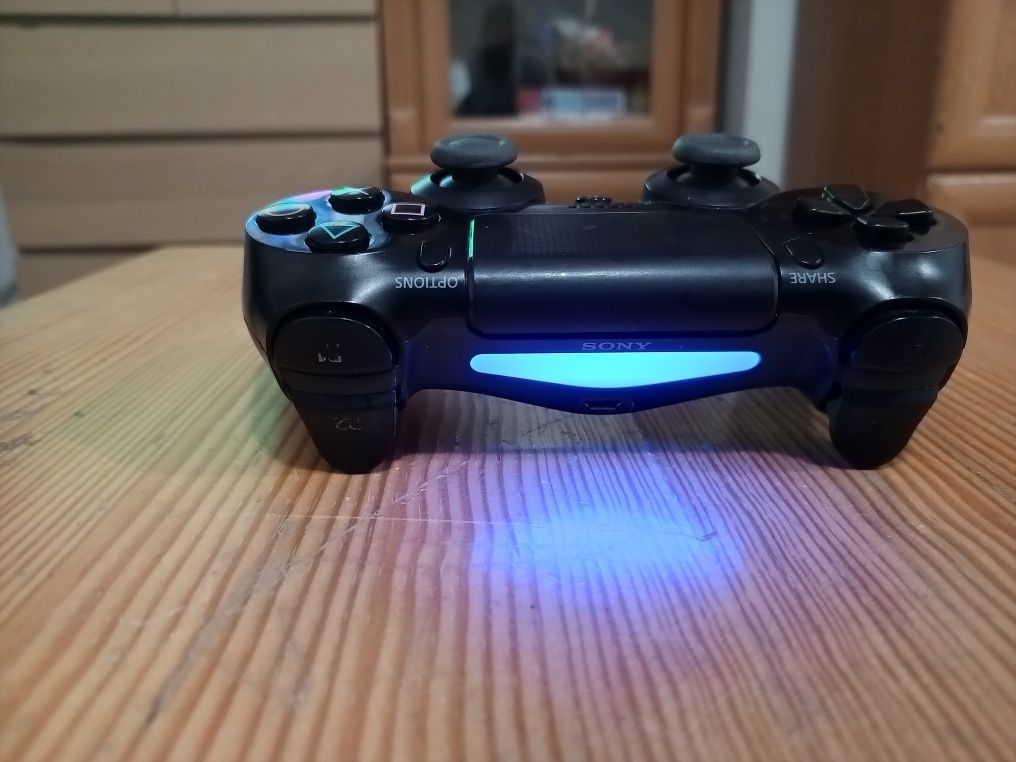 Pad do PS4 Oryginalny