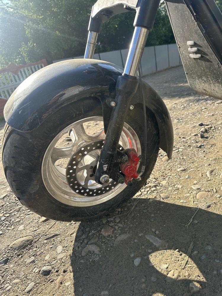 Продам електроскутер