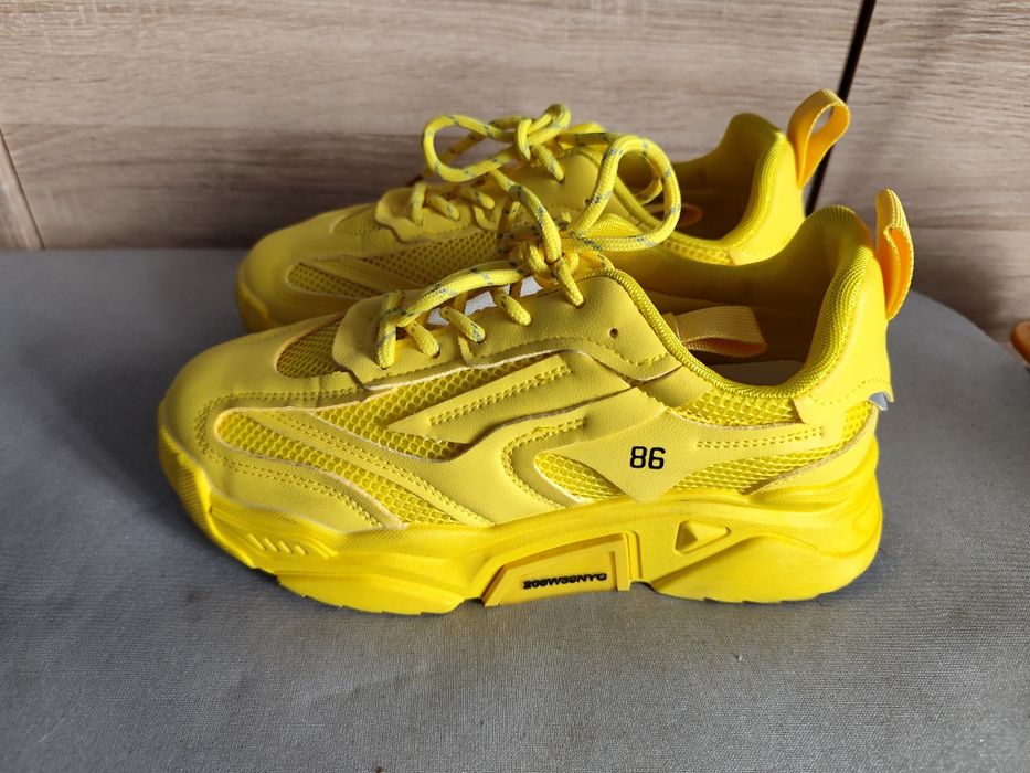 Sneakersy żółte 38