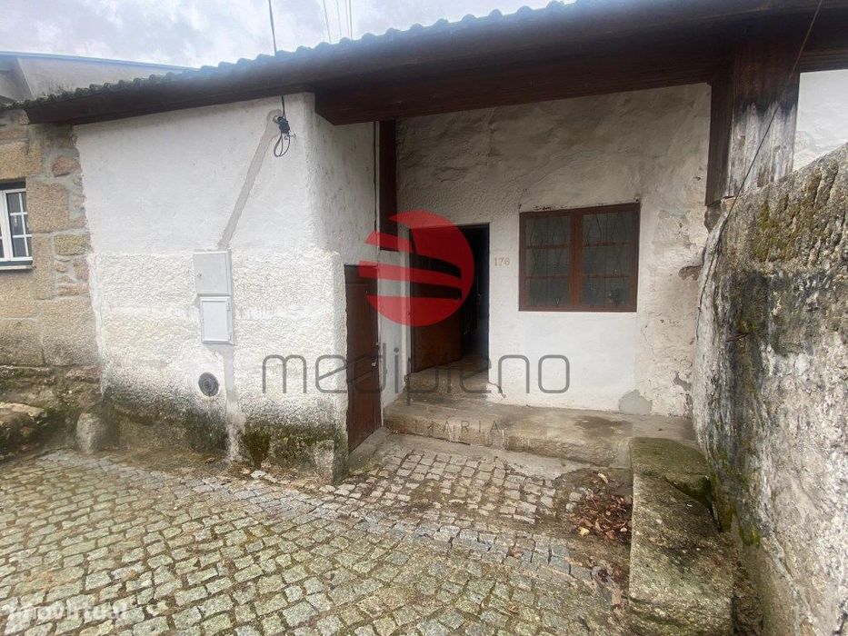 Casa Antiga A-de-Barros