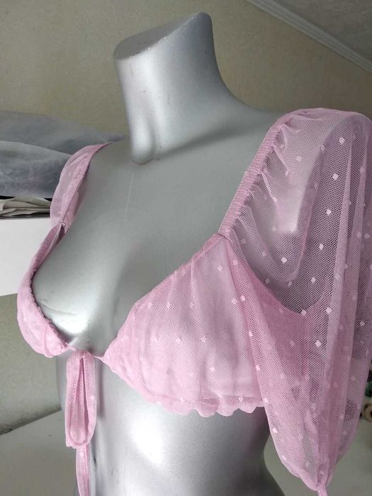 Ніжно бузкова укорочена прозора від missguided,s-m