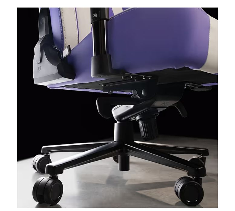Крісло для геймерів Proove Gaming Geek White/Purple