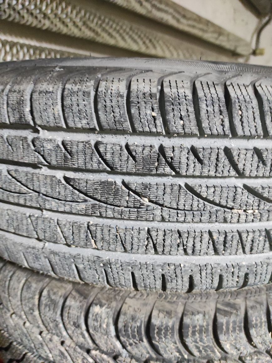 Opony Zimowe 195/65 R15