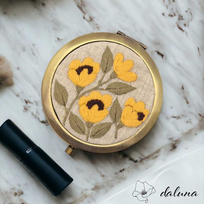 Espelhos Compactos Bordados de Flores Artesanais da daluna