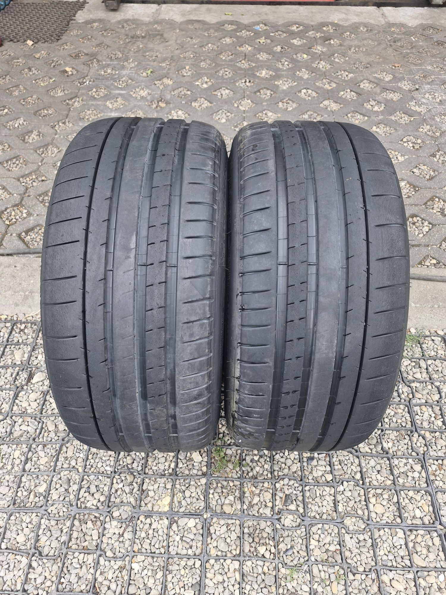 Para Opony letnie Michelin 255/40 18R Pilot Super Sport 2022rok