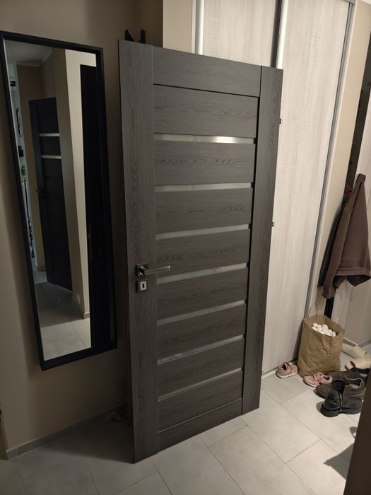 Drzwi z ościeżnicą (komplet) Artens Dąb Antracyt 80  prawe