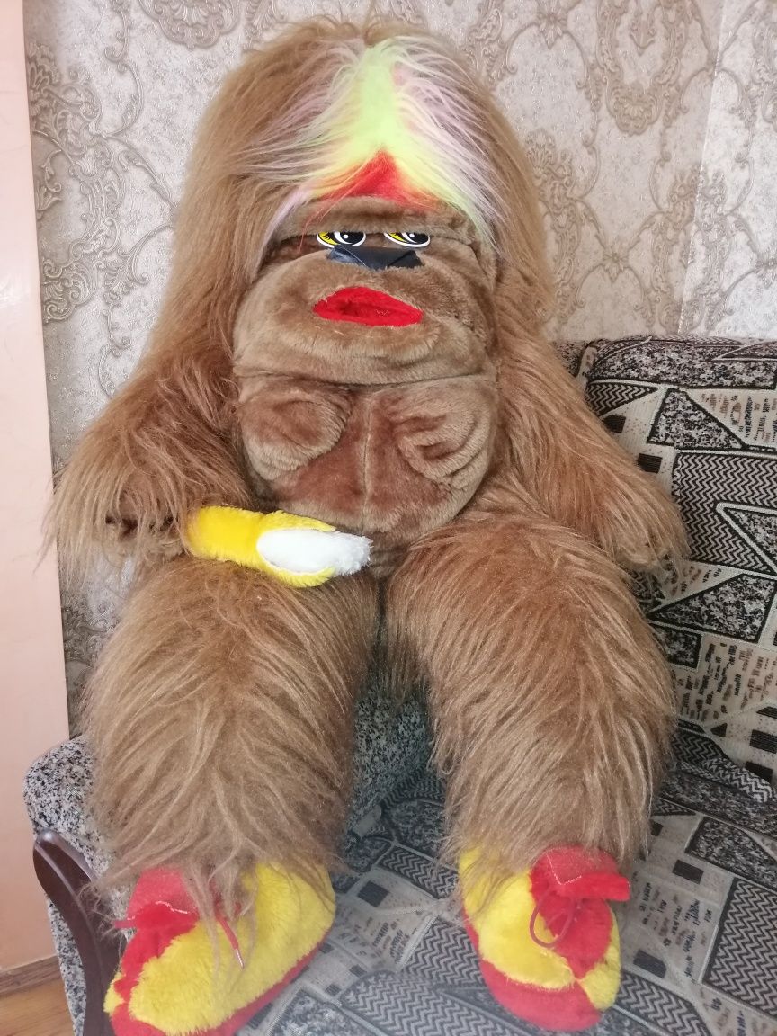 Іграшка - Мавпа з бананом
