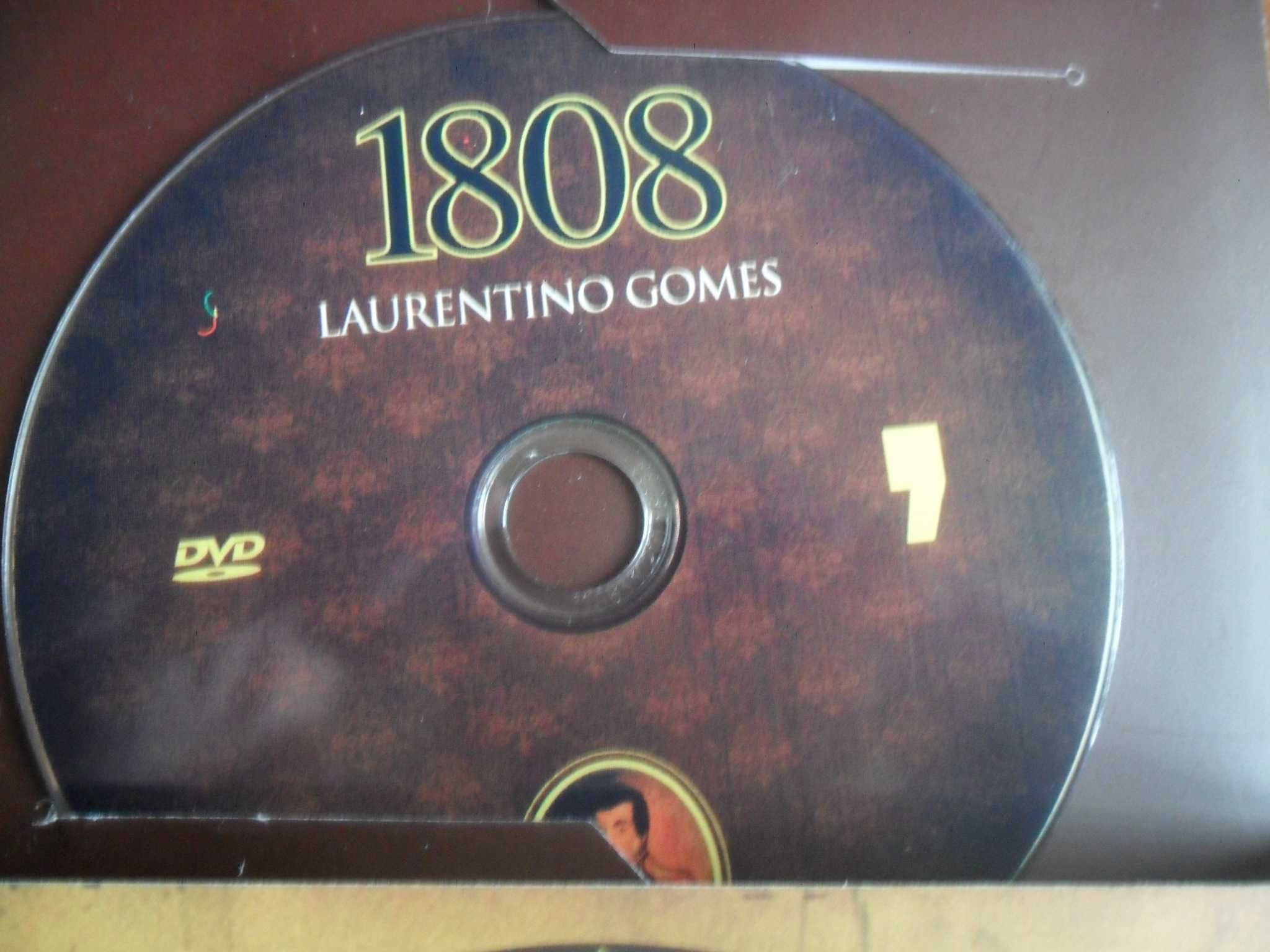 "1808" 2 livros - Acompanha DVD de Laurentino Gomes