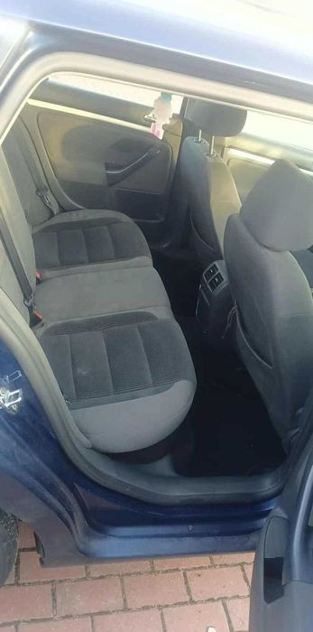 Sprzedam golf 5 kombi 1.9 TDI 105 koni