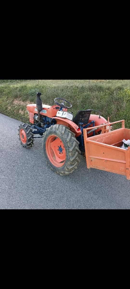 Trator Kubota ZL1501DT