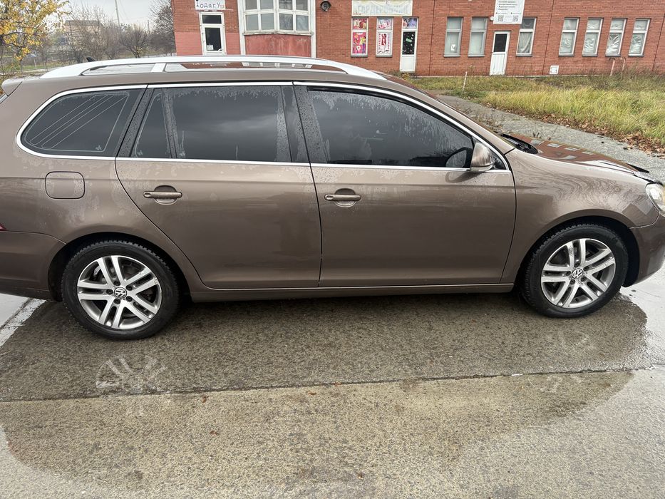 Volkswagen Golf VI 1.6 TDI BlueMot. ComfortlineDSG