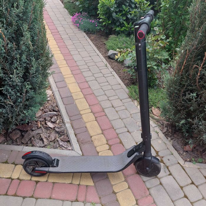 Электросамокат Segway