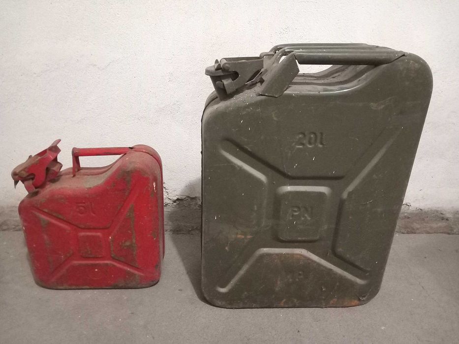 kanister metalowy na benzynę, paliwo, 20l, 5l, PRL, VINTAGE
