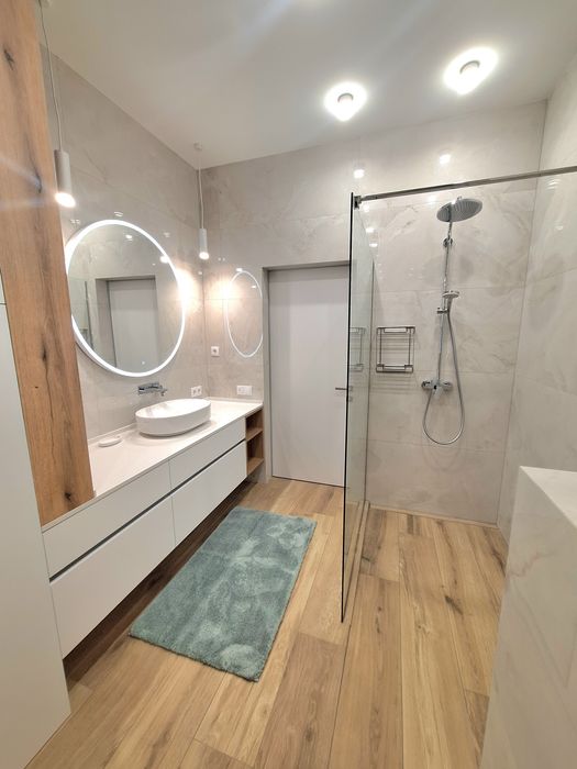 Центр . ЖК Ярославів Град . Генератор . Паркінг . Золоті Ворота