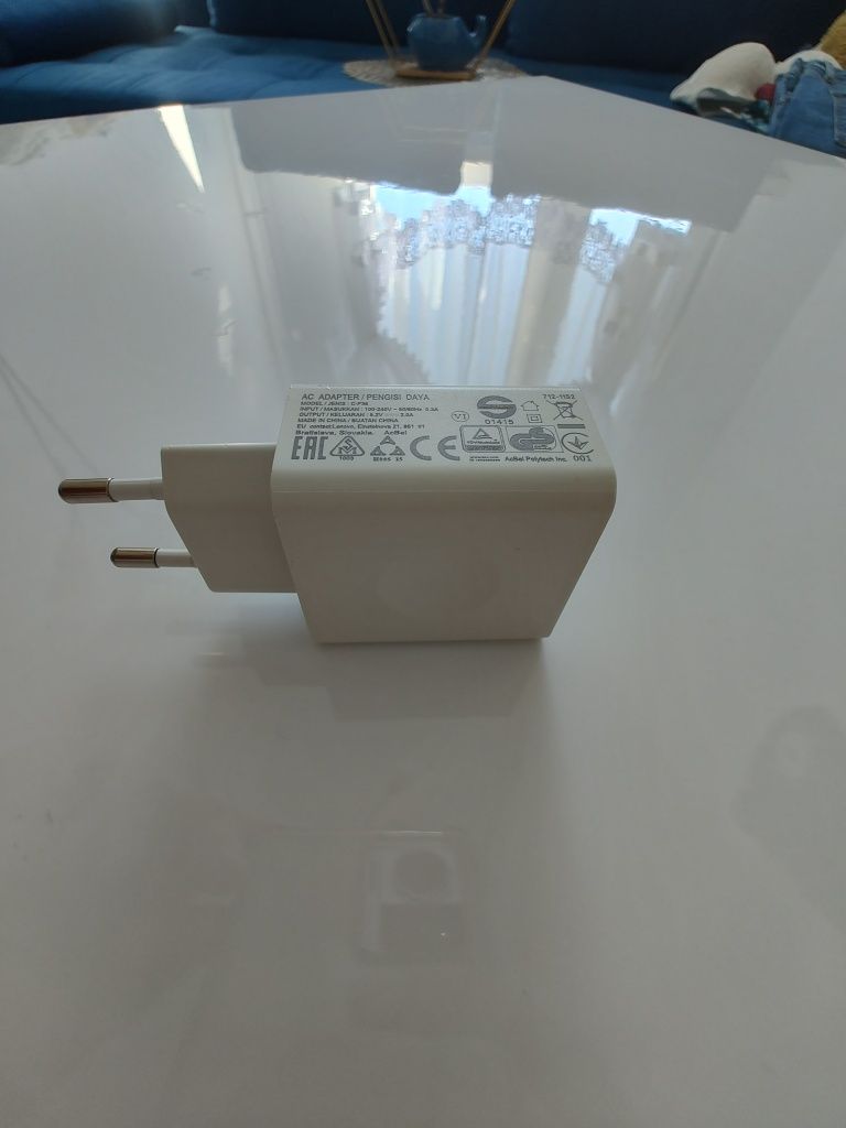 Ładowarka  Lenovo do telefonu