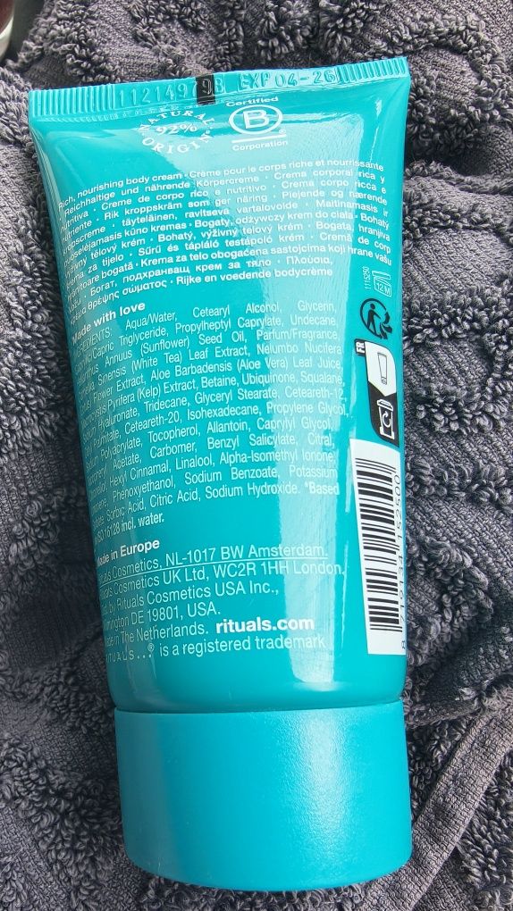 Odżywczy krem do ciała Rituals hydra boost complex