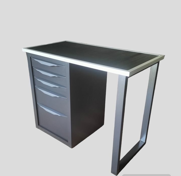 Столи для сто та гаража, візки, тумби, верстаки.