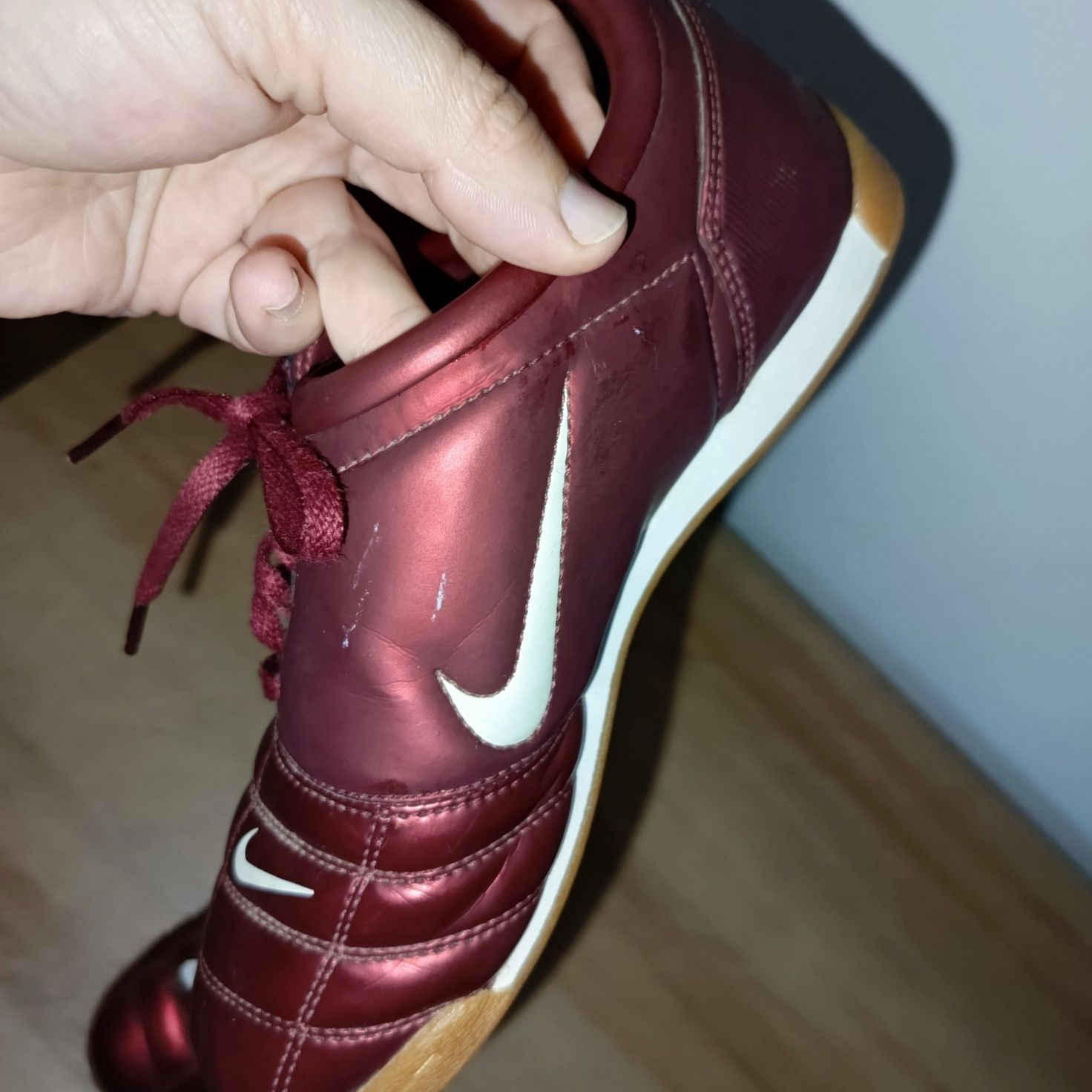 Nike total 90 III halówki buty piłkarskie jak nowe 35