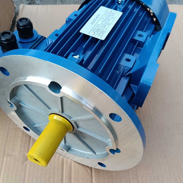 Електродвигун комбінований V380 4 кВт/1500 об.